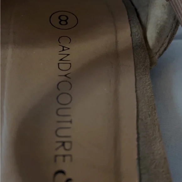 Sandals - Picture 2 of 2